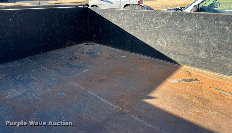 image for item JD9768 2015 PJ D9162  dump trailer