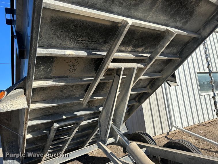 image for item JD9768 2015 PJ D9162  dump trailer