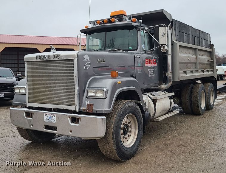 image for item JG9614 1987 Mack RW713  dump truck