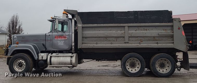 image for item JG9614 1987 Mack RW713  dump truck