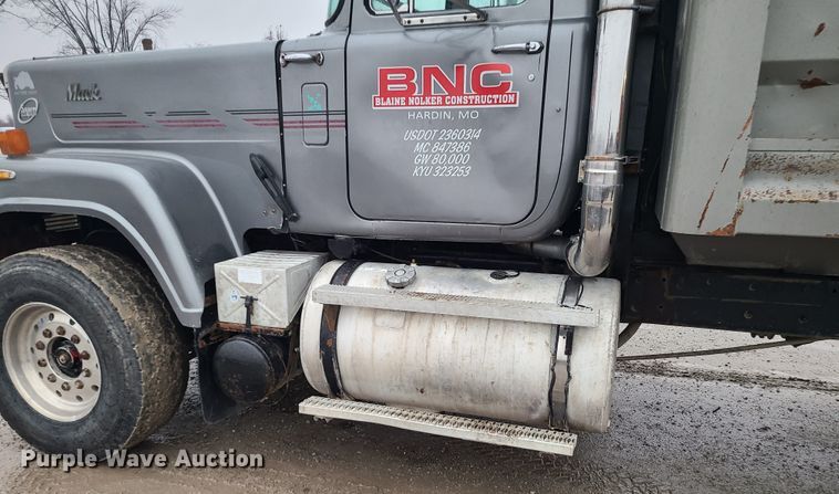 image for item JG9614 1987 Mack RW713  dump truck