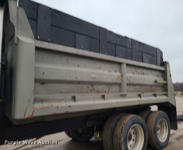 image for item JG9614 1987 Mack RW713  dump truck