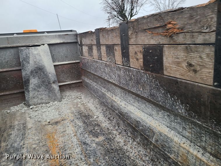 image for item JG9614 1987 Mack RW713  dump truck