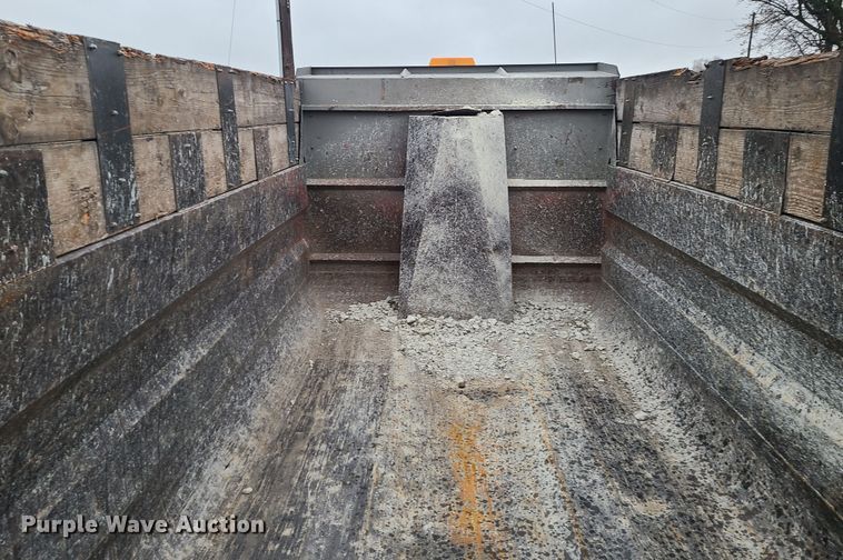 image for item JG9614 1987 Mack RW713  dump truck