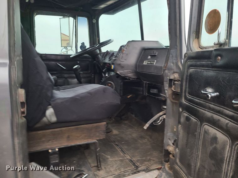 image for item JG9614 1987 Mack RW713  dump truck
