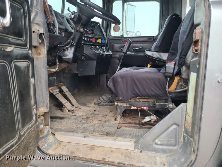 image for item JG9614 1987 Mack RW713  dump truck