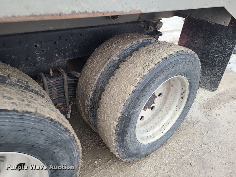 image for item JG9614 1987 Mack RW713  dump truck