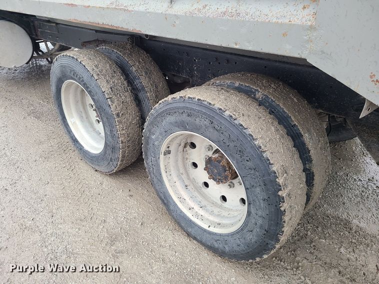 image for item JG9614 1987 Mack RW713  dump truck