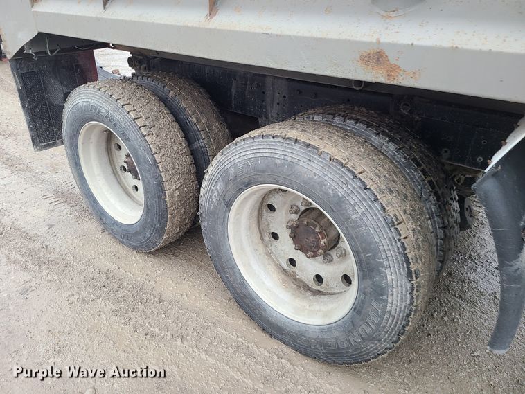 image for item JG9614 1987 Mack RW713  dump truck