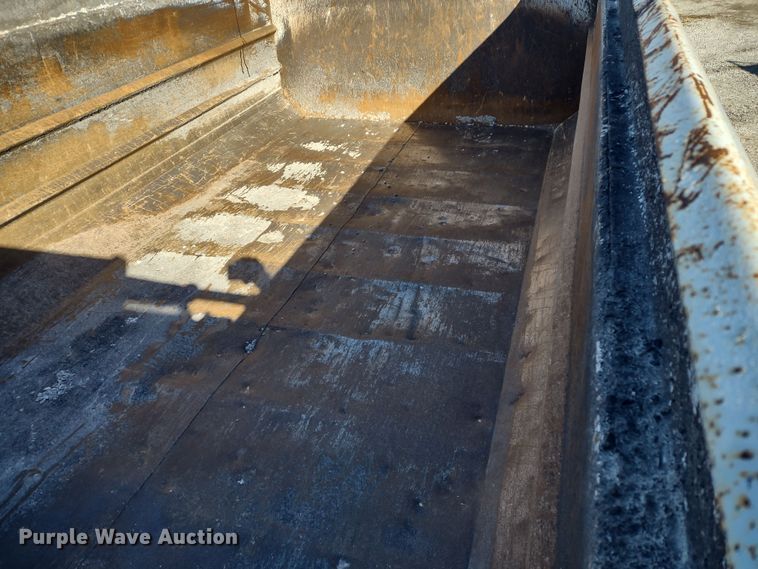 image for item JK9044 2012 Freightliner Cascadia  dump truck