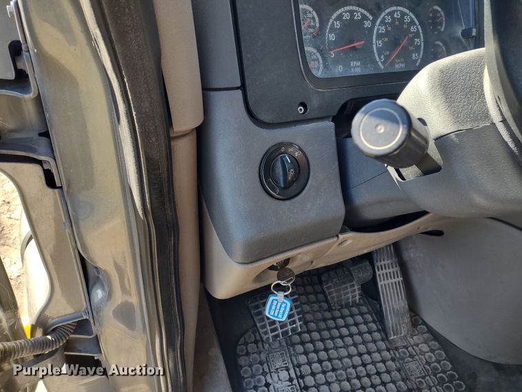 image for item JK9044 2012 Freightliner Cascadia  dump truck