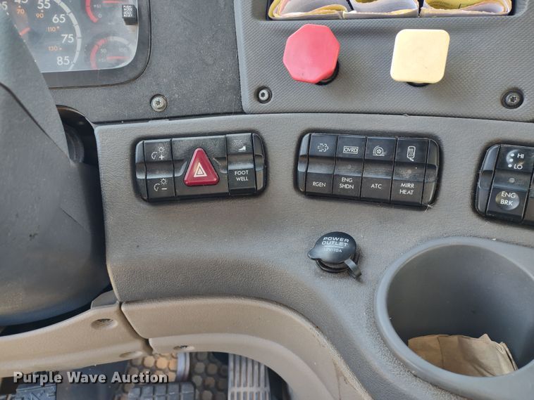 image for item JK9044 2012 Freightliner Cascadia  dump truck