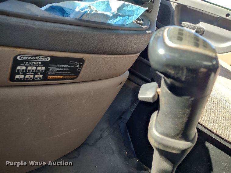 image for item JK9044 2012 Freightliner Cascadia  dump truck