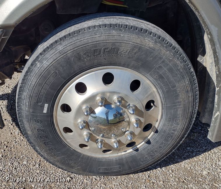 image for item JK9044 2012 Freightliner Cascadia  dump truck