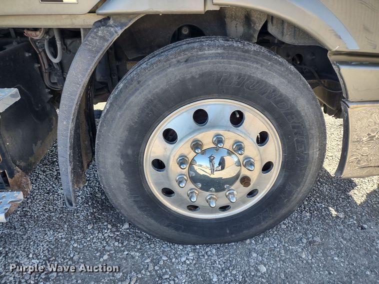 image for item JK9044 2012 Freightliner Cascadia  dump truck