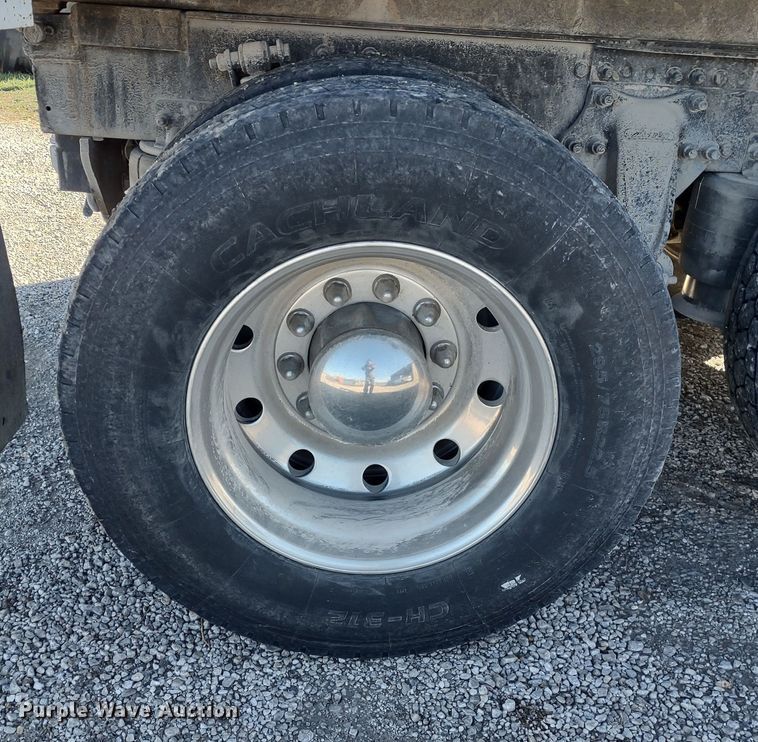 image for item JK9044 2012 Freightliner Cascadia  dump truck