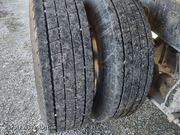 image for item JK9044 2012 Freightliner Cascadia  dump truck