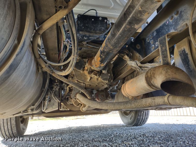 image for item JK9044 2012 Freightliner Cascadia  dump truck