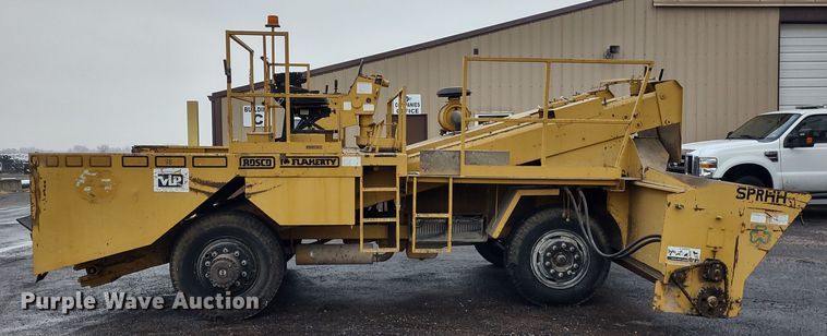 image for item JK9050 1998 Rosco SPRH-H  chip spreader