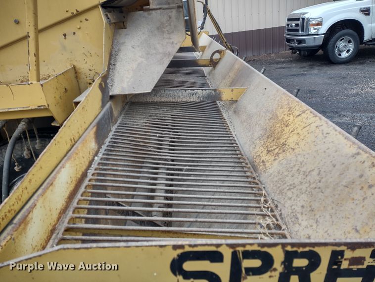 image for item JK9050 1998 Rosco SPRH-H  chip spreader