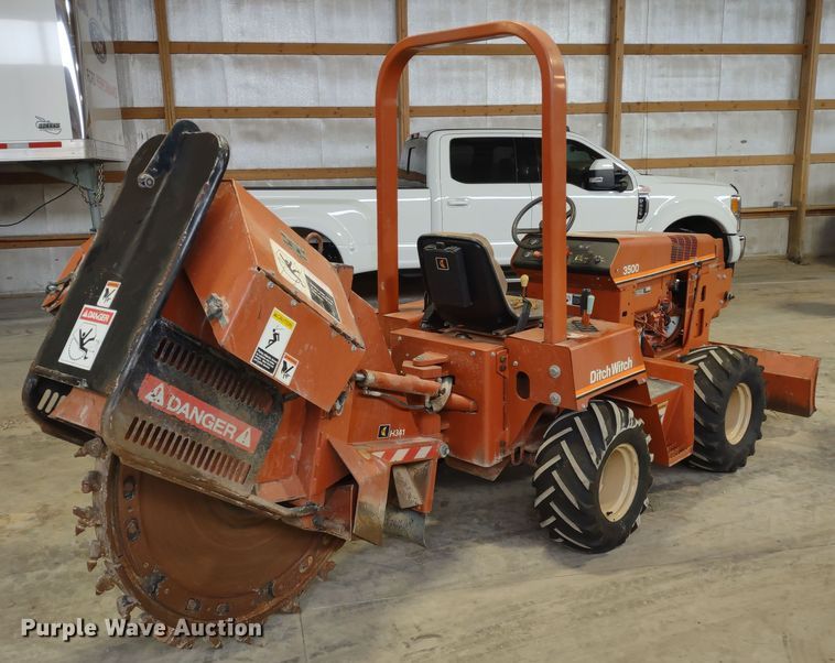image for item JK9052 1994 Ditch Witch 3500  rock saw
