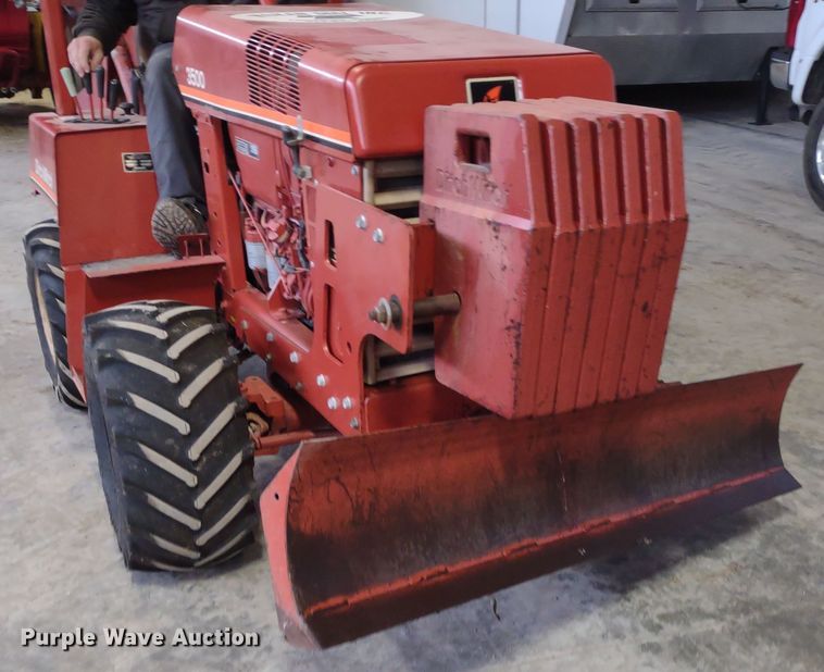 image for item JK9052 1994 Ditch Witch 3500  rock saw