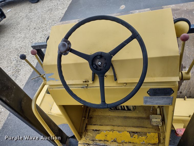 image for item JK9053 1979 Rexnord SP848  single drum vibratory roller