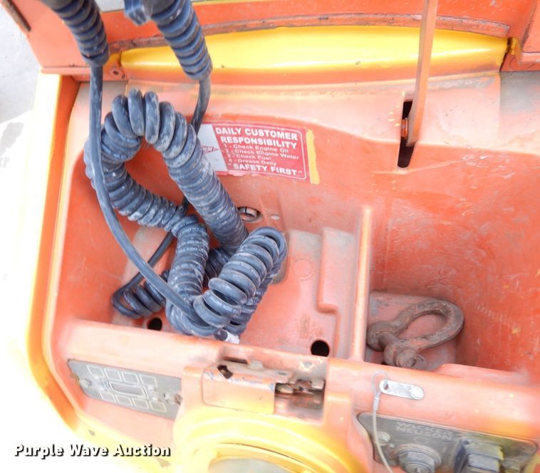 image for item JK9088 2012 Wacker Neuson RT  trench compactor