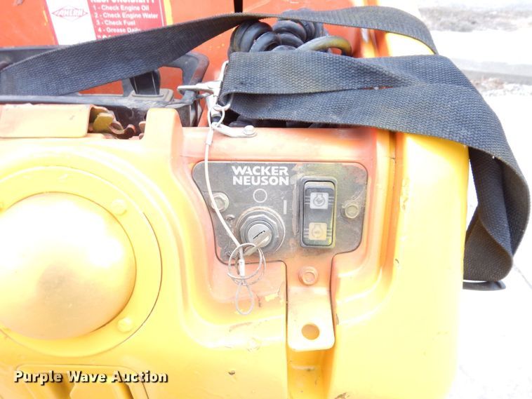 image for item JK9088 2012 Wacker Neuson RT  trench compactor