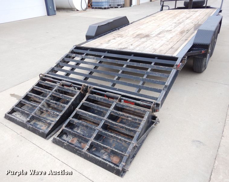 image for item JK9092 2019 Titan  equipment trailer