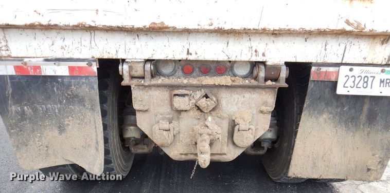 image for item JL9753 1995 Mack RD690S  dump truck