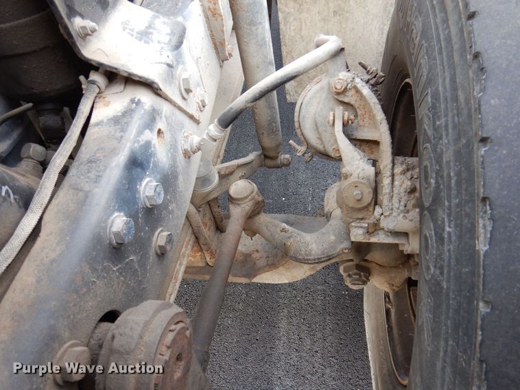 image for item JL9753 1995 Mack RD690S  dump truck