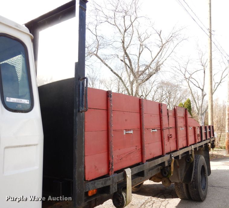 image for item JL9759 1997 Mack CS300P  dump flatbed truck