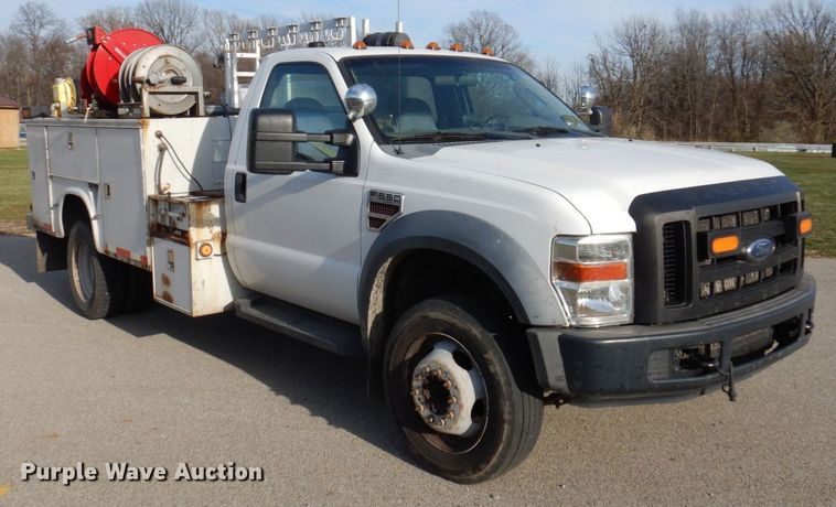 image for item JL9764 2008 Ford F550 Super Duty XL  utility / service truck