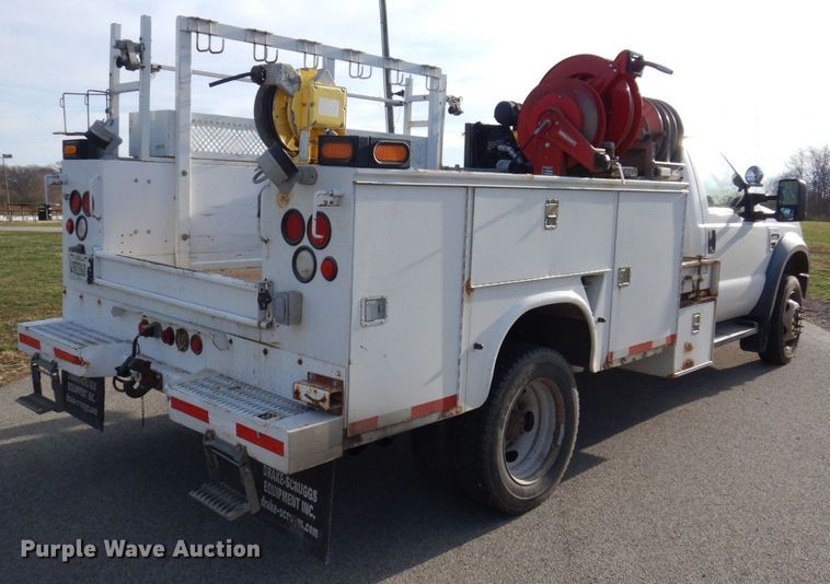 image for item JL9764 2008 Ford F550 Super Duty XL  utility / service truck