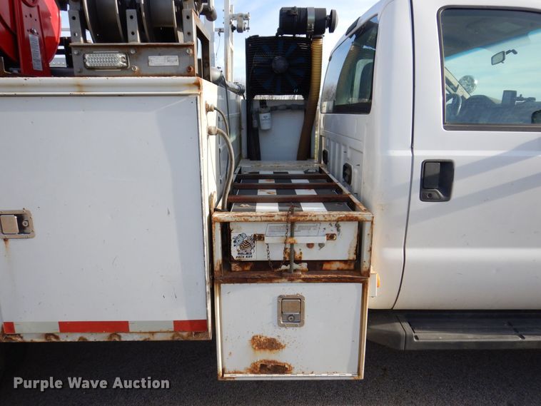 image for item JL9764 2008 Ford F550 Super Duty XL  utility / service truck