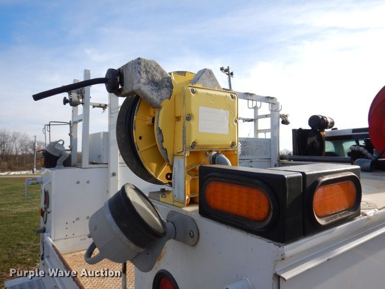 image for item JL9764 2008 Ford F550 Super Duty XL  utility / service truck