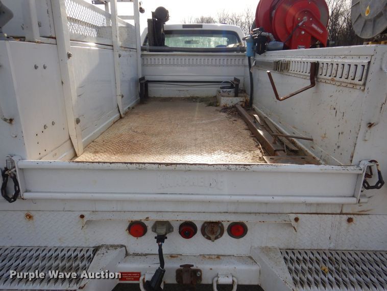 image for item JL9764 2008 Ford F550 Super Duty XL  utility / service truck