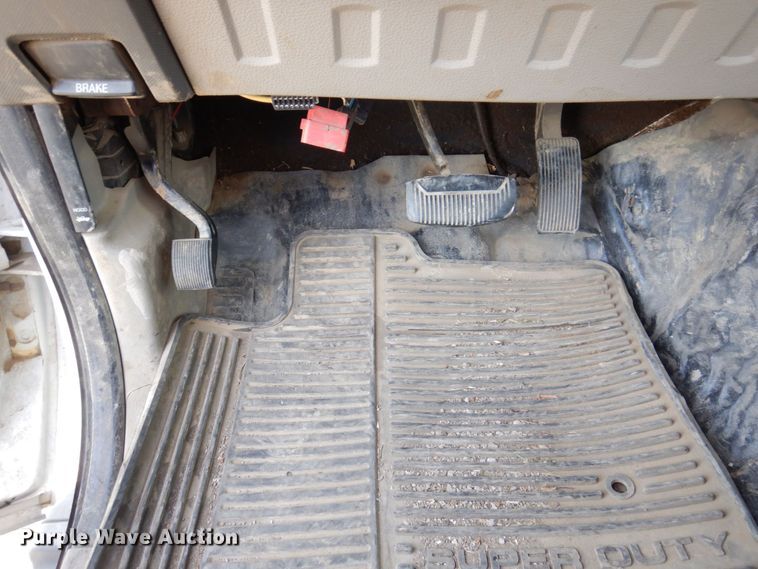 image for item JL9764 2008 Ford F550 Super Duty XL  utility / service truck