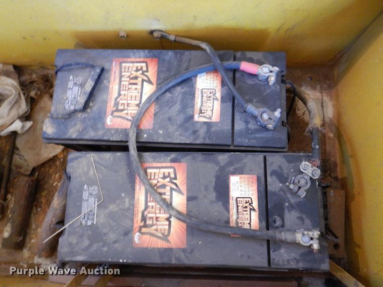 image for item JL9766 1996 Bomag MPH100R  soil stabilizer / recycler