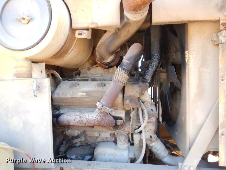 image for item JL9766 1996 Bomag MPH100R  soil stabilizer / recycler