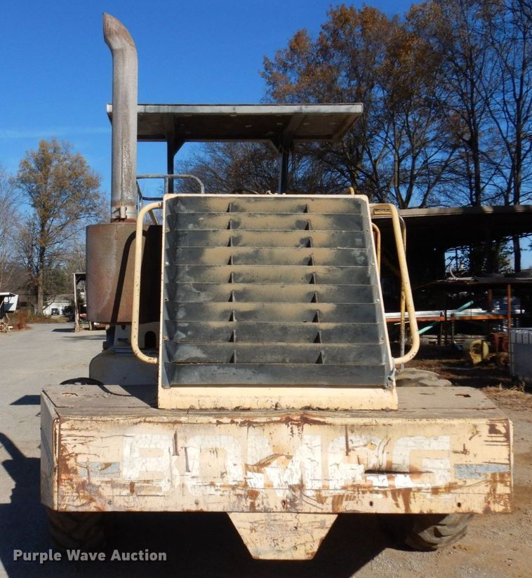 image for item JL9767 2002 Bomag MPH454R  FWA soil stabilizer / recycler