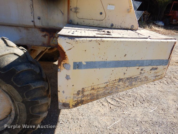 image for item JL9767 2002 Bomag MPH454R  FWA soil stabilizer / recycler