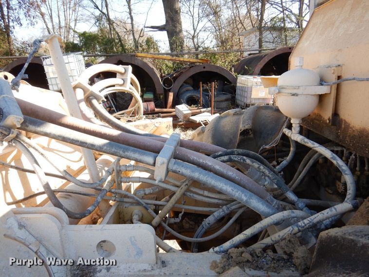 image for item JL9767 2002 Bomag MPH454R  FWA soil stabilizer / recycler