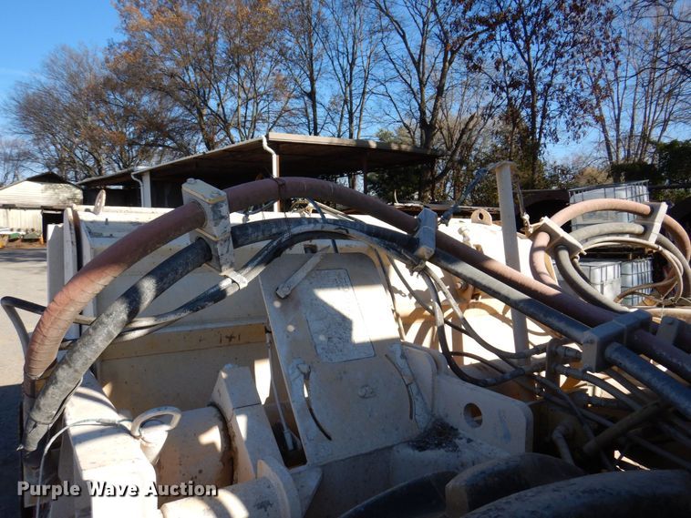 image for item JL9767 2002 Bomag MPH454R  FWA soil stabilizer / recycler