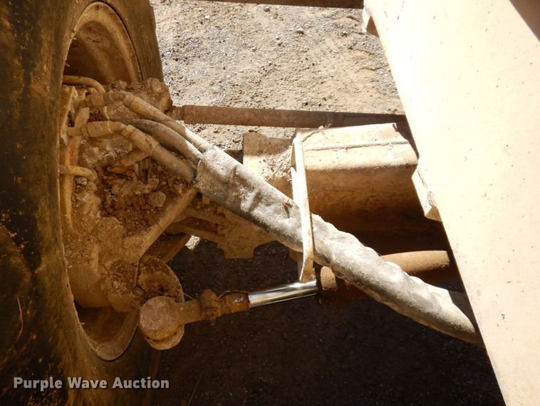 image for item JL9767 2002 Bomag MPH454R  FWA soil stabilizer / recycler