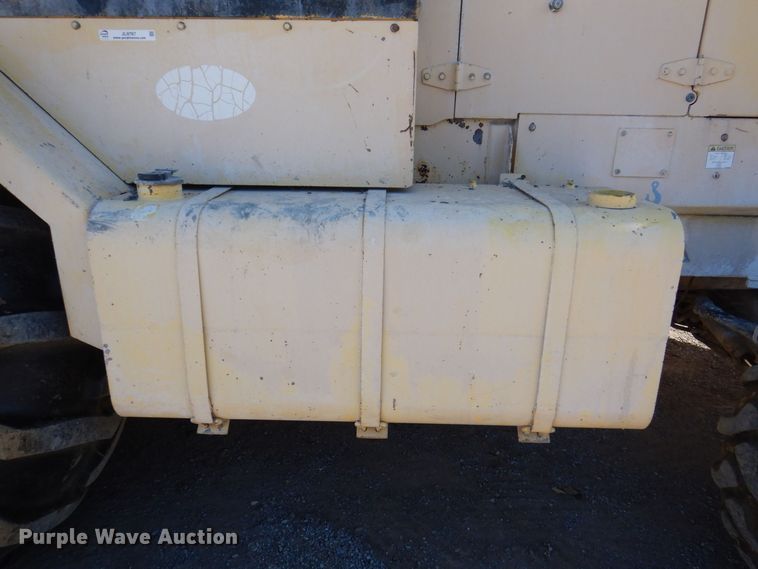 image for item JL9767 2002 Bomag MPH454R  FWA soil stabilizer / recycler