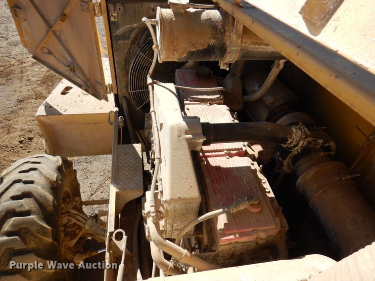 image for item JL9767 2002 Bomag MPH454R  FWA soil stabilizer / recycler