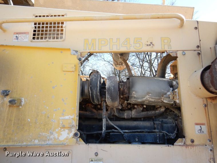 image for item JL9767 2002 Bomag MPH454R  FWA soil stabilizer / recycler