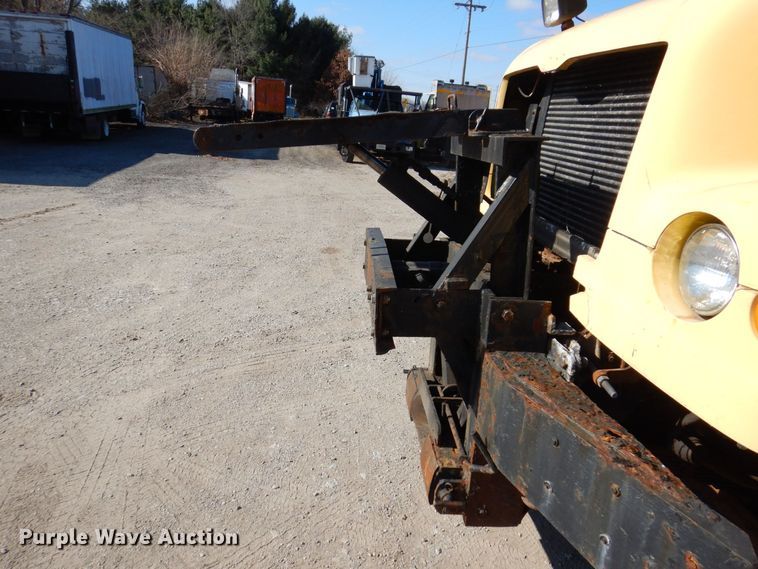 image for item JL9777 2004 Sterling L-Line  dump truck